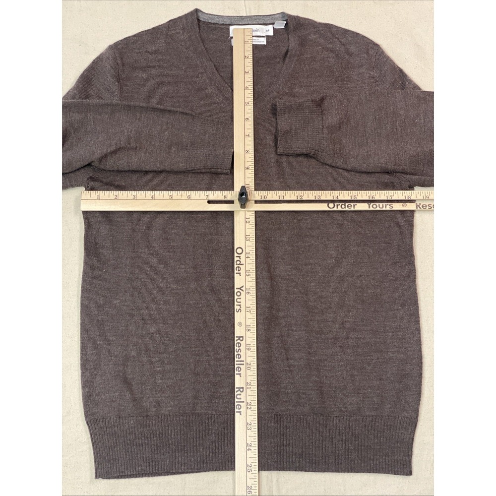 Calvin Klein 100% Extra Fine Merino Wool Brown Pullover V-neck Sweater Small - Picture 4 of 5